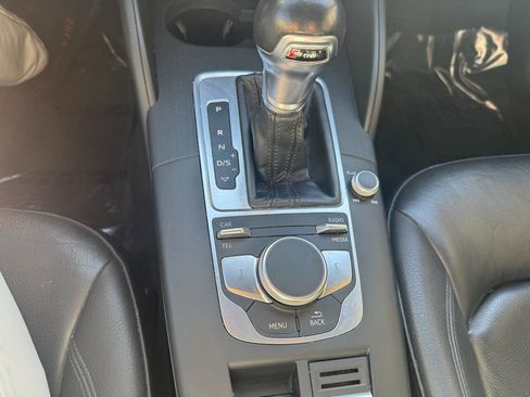 Used 2017 Audi A3 2.0T Premium image 31