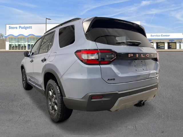 New 2026 Honda Pilot TrailSport image 4