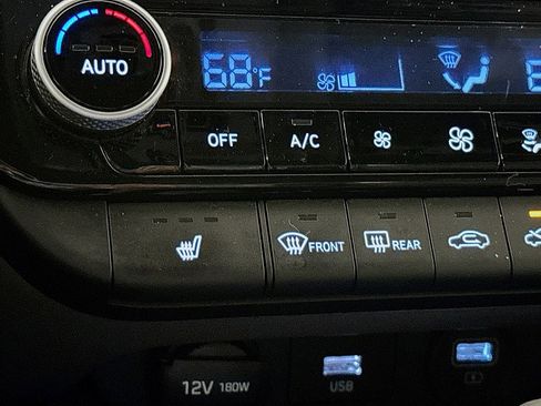 Used 2022 Hyundai Elantra SEL w/ Convenience Package image 20