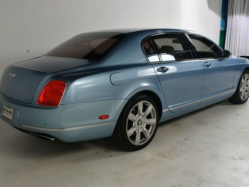 Used 2009 Bentley Flying Spur Flying Spur image 8