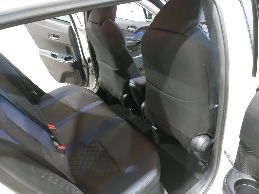 Used 2022 Toyota C-HR XLE FWD image 11
