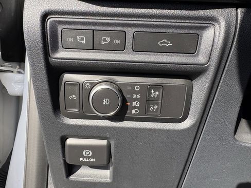 Used 2021 Ford F150 XLT w/ Equipment Group 302A High image 15