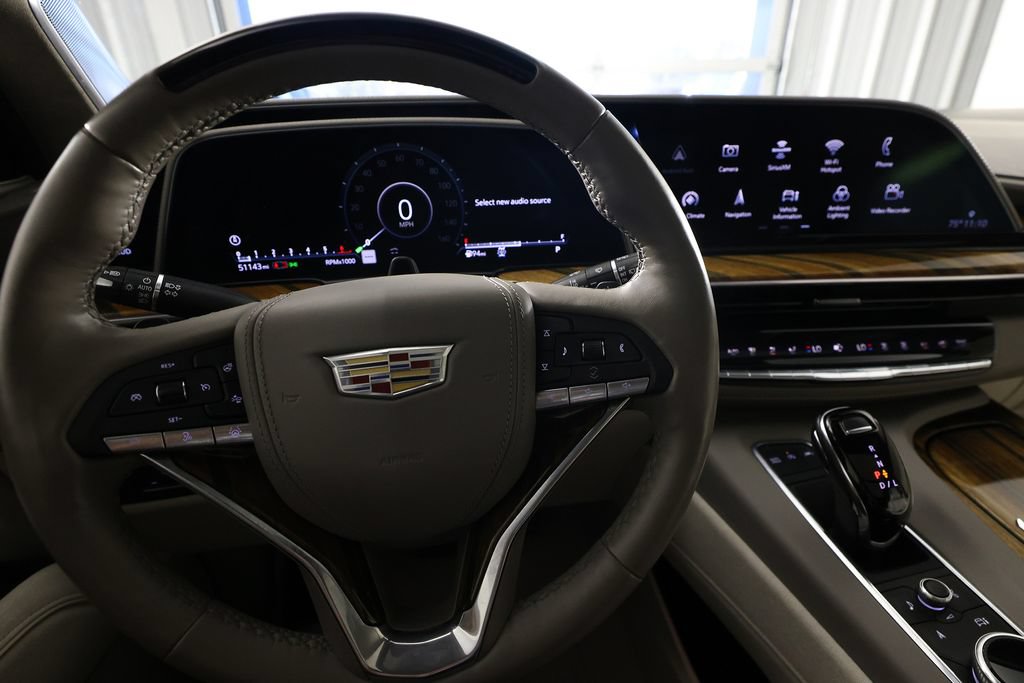 Used 2023 Cadillac Escalade Premium Luxury Platinum AWD/4WD image 20