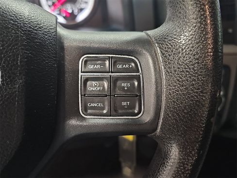 Used 2016 RAM 1500 Express image 17