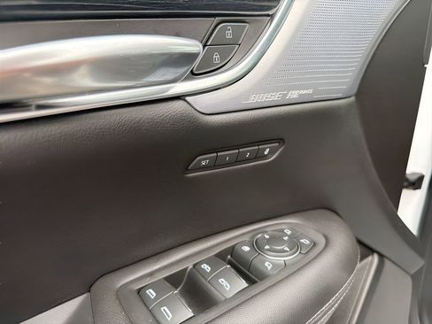 Used 2024 Cadillac XT5 Premium Luxury image 23