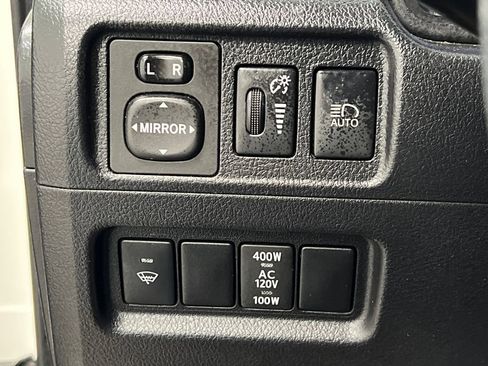 Used 2021 Toyota 4Runner SR5 Premium image 39