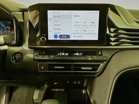 Certified 2025 Toyota Camry LE FWD image 14