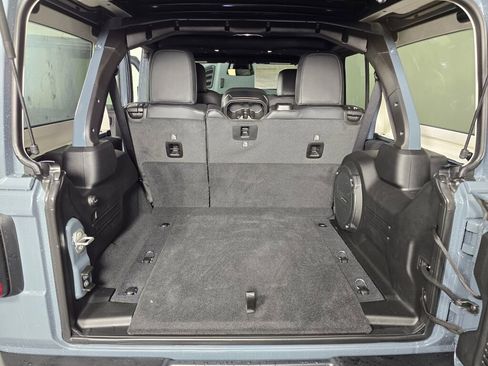 New 2026 Jeep Wrangler Unlimited Rubicon image 14