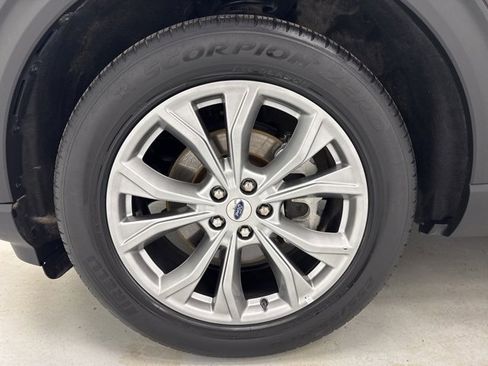 Used 2023 Ford Explorer Limited w/ Equipment Group 301A image 39