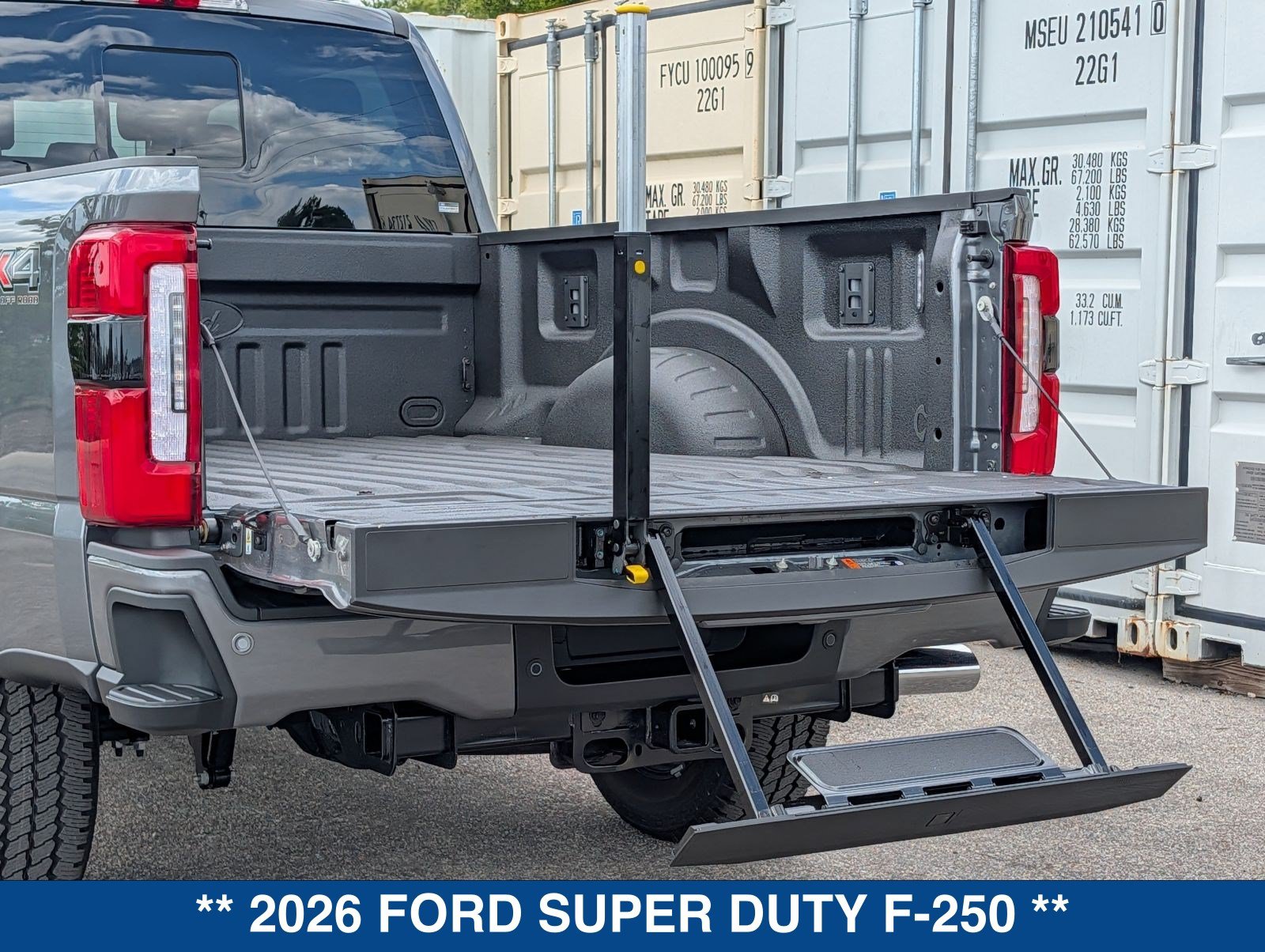 New 2026 Ford F250 Platinum w/ FX4 Off-Road Package AWD/4WD image 16