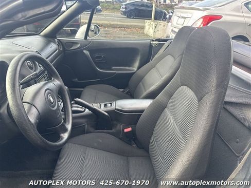Used 2000 MAZDA MX-5 Miata image 14