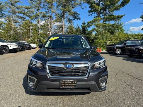 Used 2019 Subaru Forester Limited AWD/4WD image 2