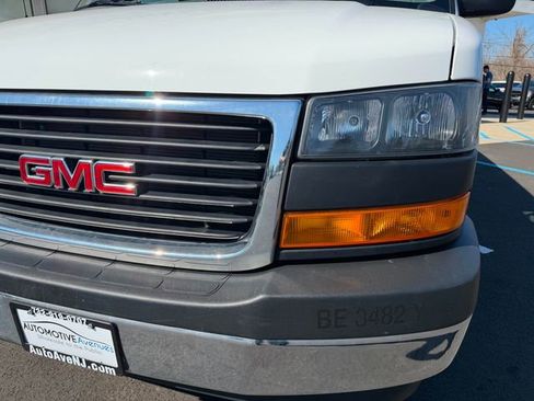 Used 2024 GMC Savana 2500 w/ Driver Convenience Package image 7