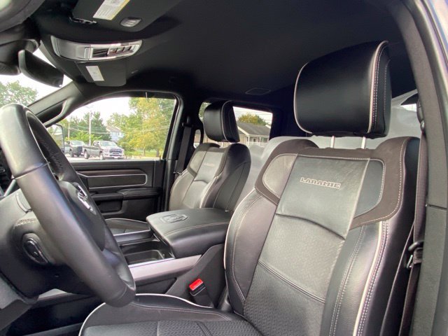 Used 2025 RAM 3500 Laramie AWD/4WD image 14