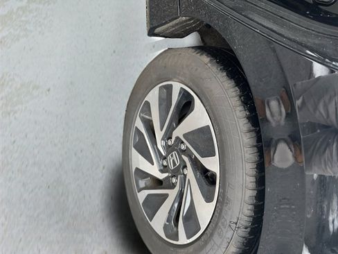 Used 2019 Honda Civic LX image 7