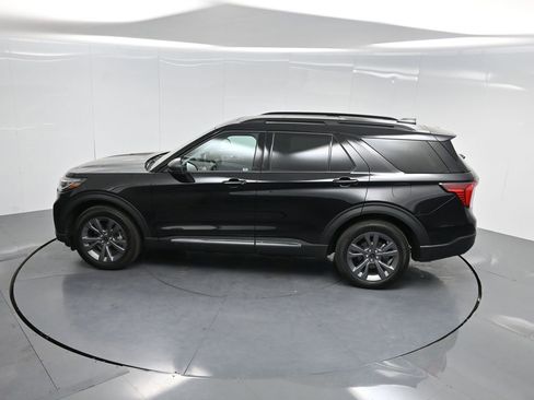 New 2025 Ford Explorer Active w/ Active Comfort Package image 65