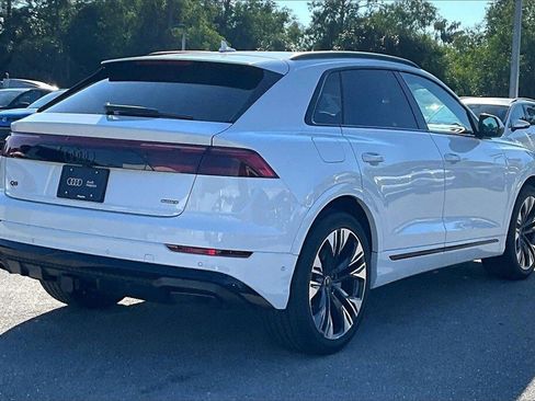New 2026 Audi Q8 Premium Plus image 5