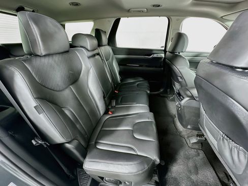 Used 2023 Hyundai Palisade SEL AWD/4WD image 30