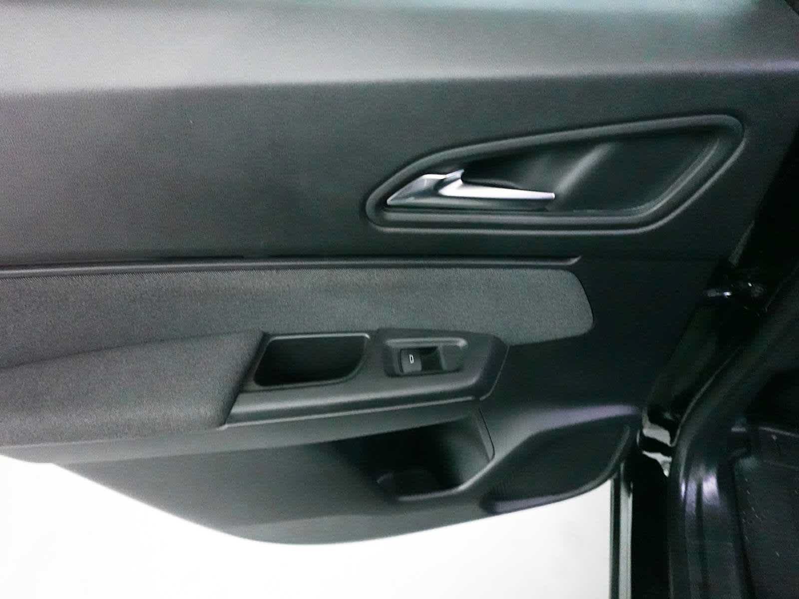 Used 2024 Honda Prologue EX image 25