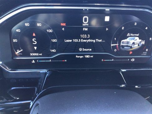 Used 2023 GMC Sierra 1500 SLT w/ SLT Premium Package image 16