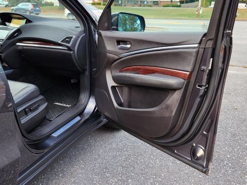 Used 2016 Acura MDX SH-AWD w/ Technology Package image 41