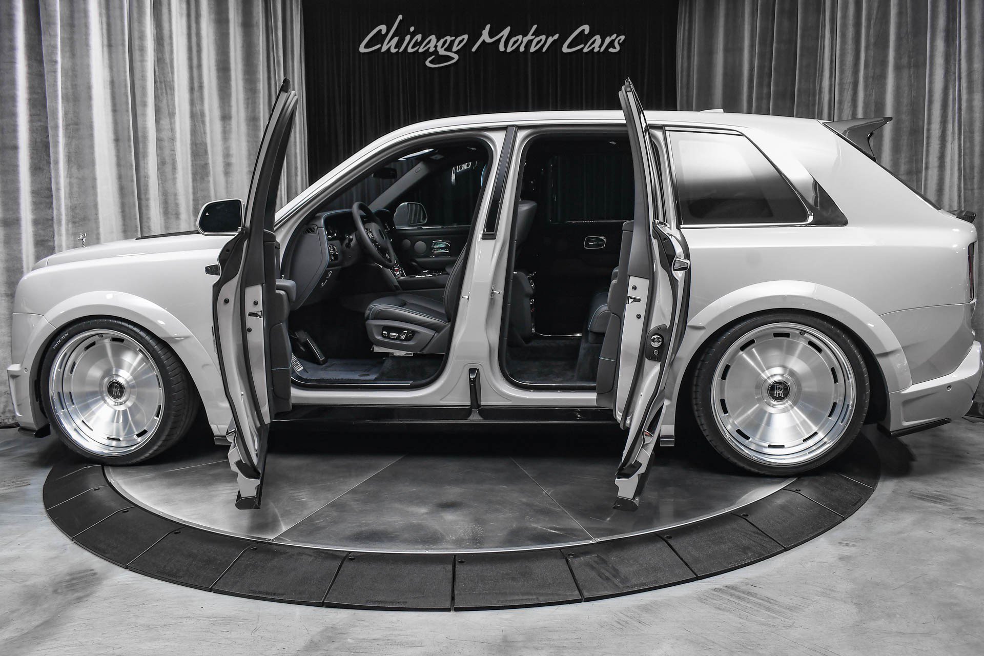 Used 2027 Rolls-Royce Cullinan AWD/4WD image 40