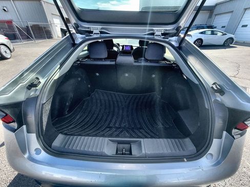 Used 2023 Toyota Prius LE image 30