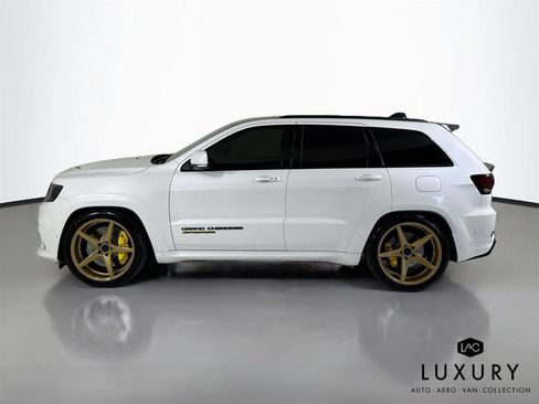 Used 2020 Jeep Grand Cherokee Trackhawk AWD/4WD image 9