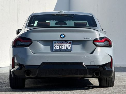 Used 2023 BMW 230i Coupe w/ M Sport Package image 4