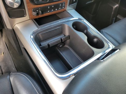Used 2016 RAM 1500 Laramie w/ Convenience Group RWD image 21