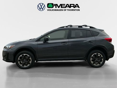 Used 2023 Subaru Crosstrek 2.0i image 2