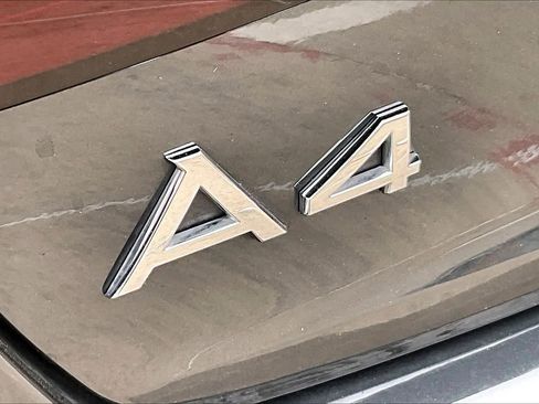 Used 2023 Audi A4 2.0T Premium w/ Convenience Package image 29