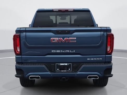 Used 2025 GMC Sierra 1500 Denali image 4