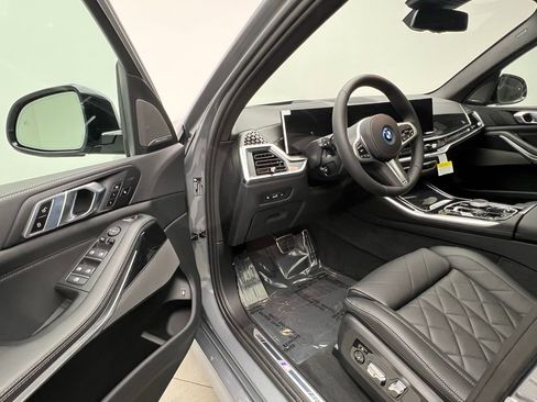 New 2026 BMW X5 xDrive50e w/ M Sport Package AWD/4WD image 22