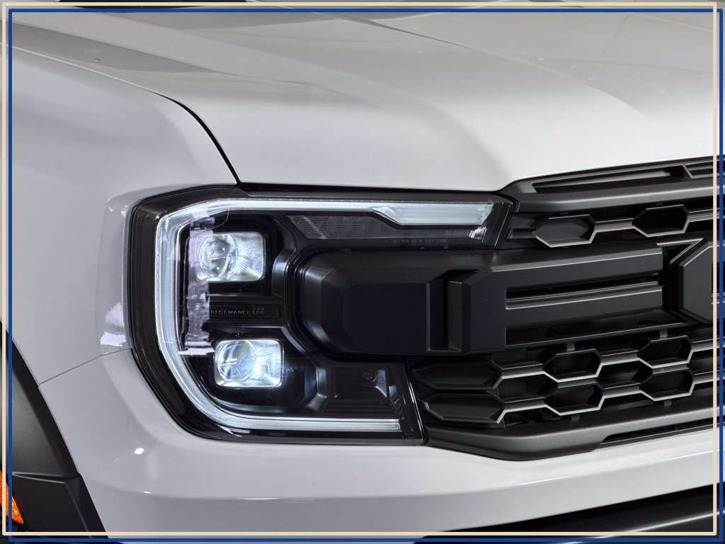 Used 2025 Ford Ranger Raptor AWD/4WD image 6