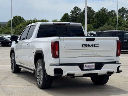 Used 2023 GMC Sierra 1500 Denali Ultimate AWD/4WD image 4