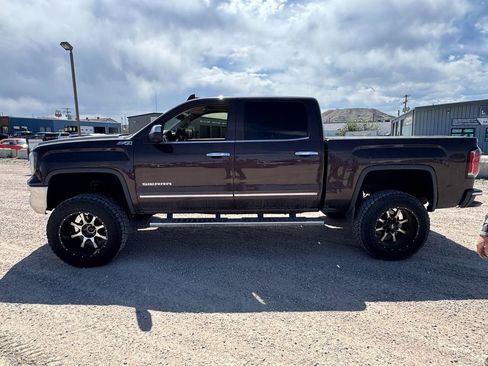 Used 2016 GMC Sierra 1500 SLT w/ SLT Premium Package AWD/4WD image 8