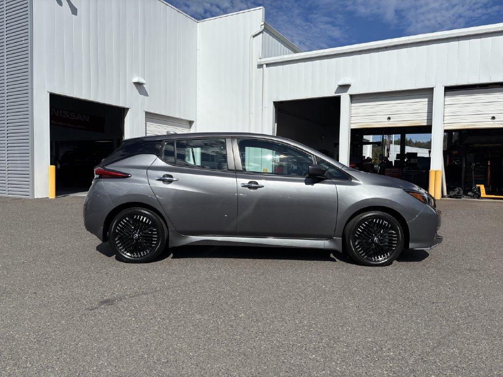 Used 2024 Nissan Leaf SV Plus FWD image 8