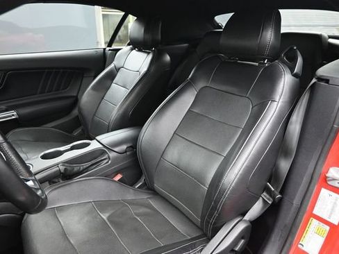 Used 2020 Ford Mustang Premium RWD image 12