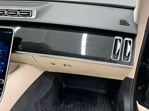 Used 2022 Mercedes-Benz S 500 4MATIC image 18