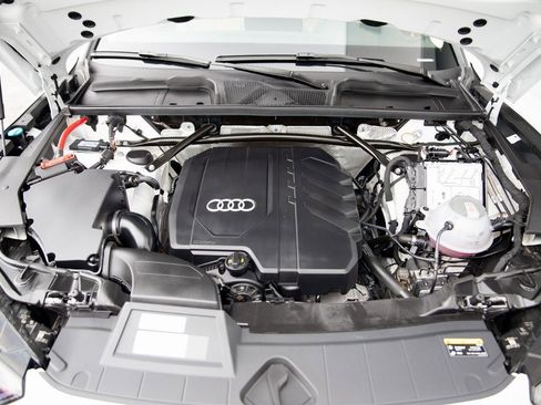 Used 2025 Audi Q5 2.0T Premium Plus image 28