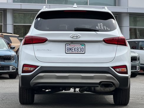Used 2020 Hyundai Santa Fe SEL w/ Convenience Package FWD image 4