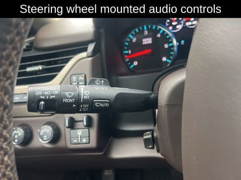 Used 2019 GMC Yukon Denali w/ Denali Ultimate Package image 18