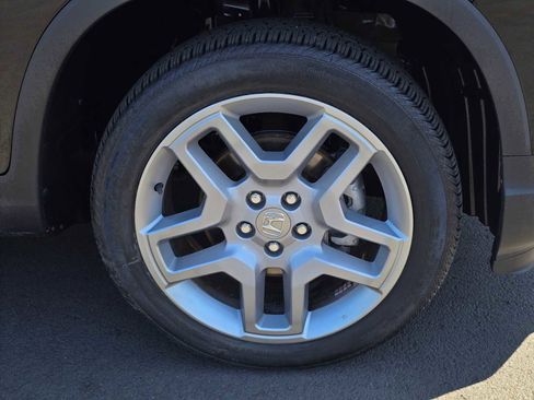Used 2024 Honda Passport EX-L image 9