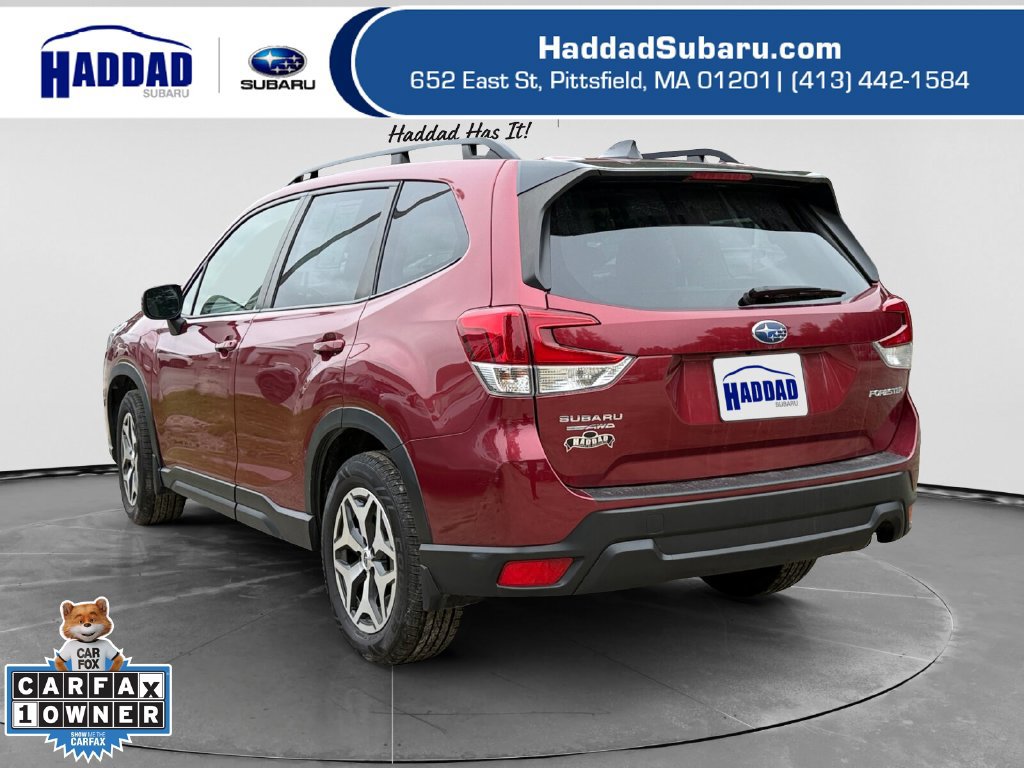 Used 2024 Subaru Forester Premium AWD/4WD image 3