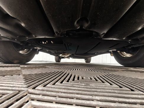 Used 2023 Toyota Highlander XLE AWD/4WD image 52