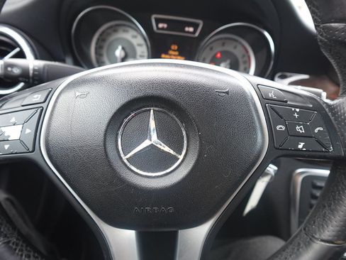 Used 2014 Mercedes-Benz CLA 250 image 10