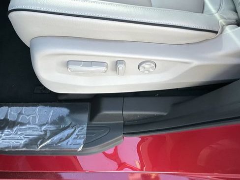 New 2026 Honda Odyssey Touring image 20