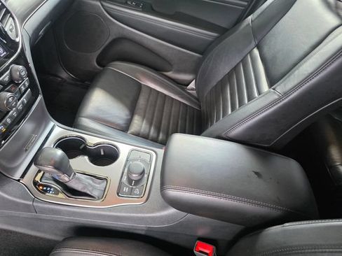 Used 2020 Jeep Grand Cherokee Limited X AWD/4WD image 32