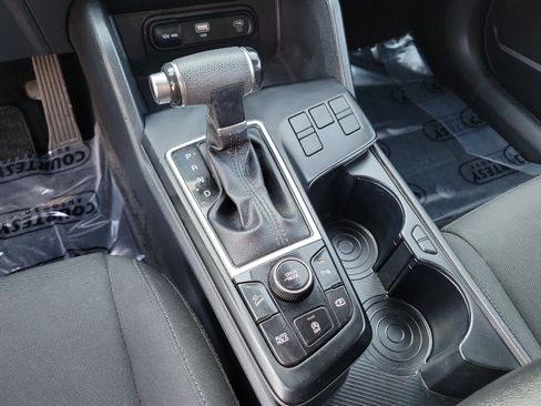 Used 2023 Kia Sportage LX FWD image 25